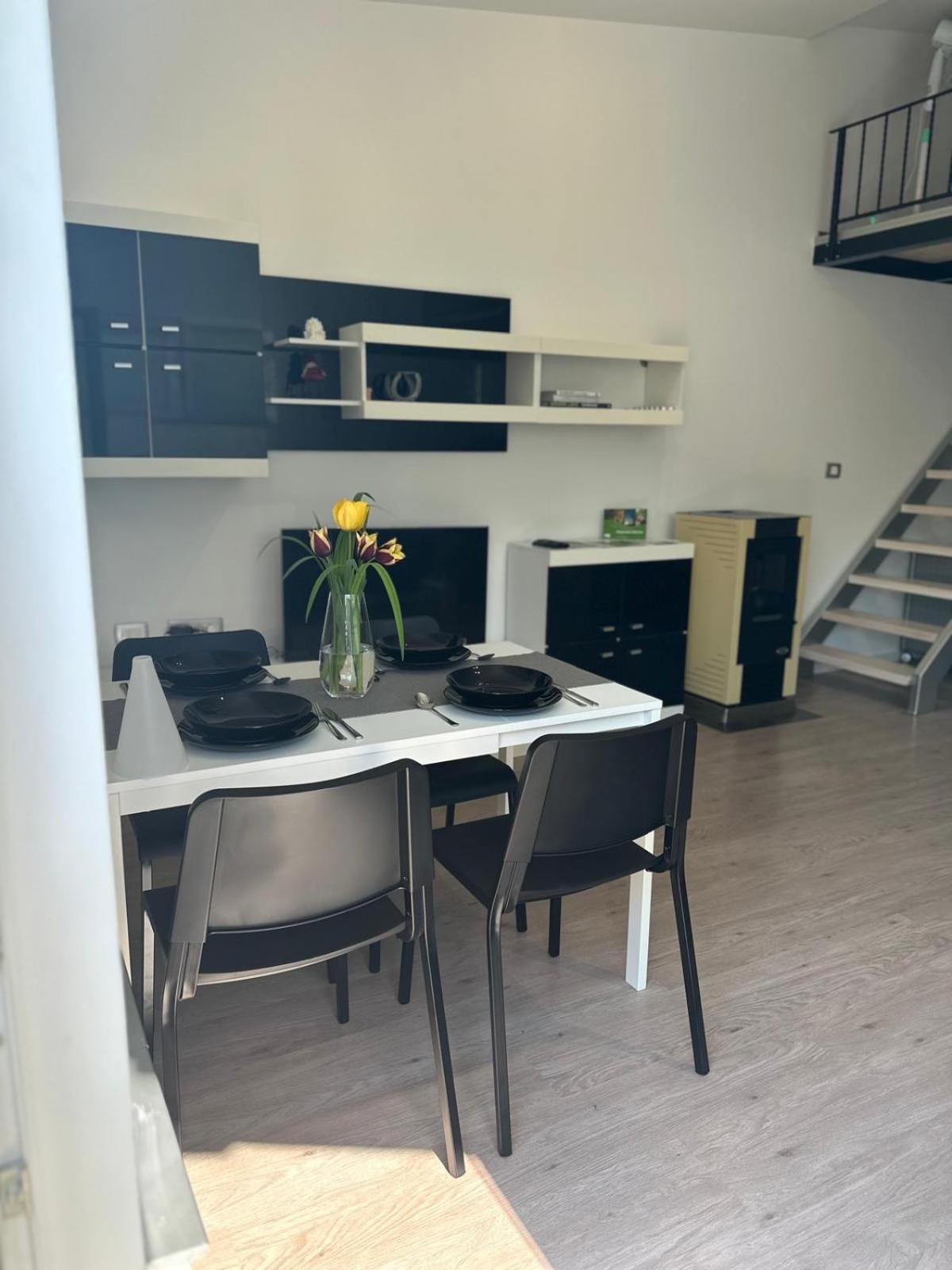 Apartment Stucin Vipava Esterno foto