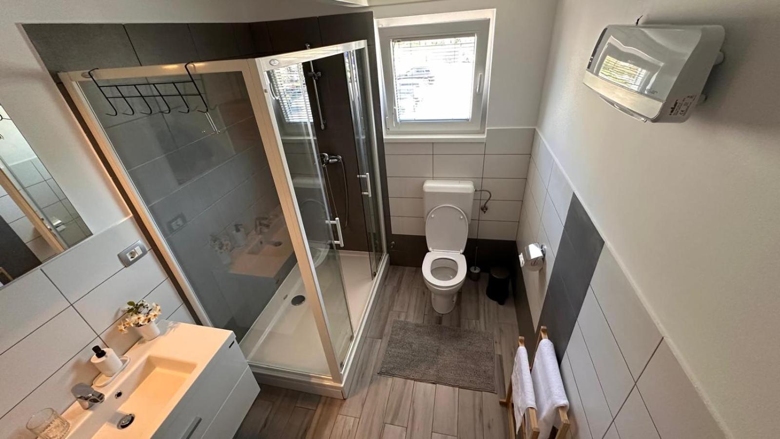 Apartment Stucin Vipava Esterno foto